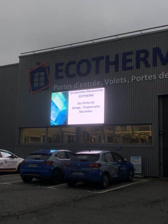 Ecran publicitaire Ecotherm 74